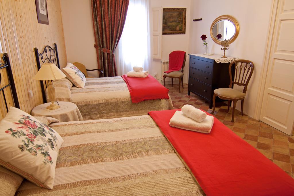 Casa Rural La Casona Urrea de Gaen Cameră foto